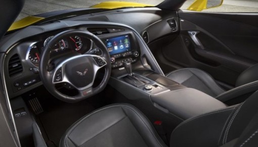 Chevrolet-Corvette-Z06-interior-600x342